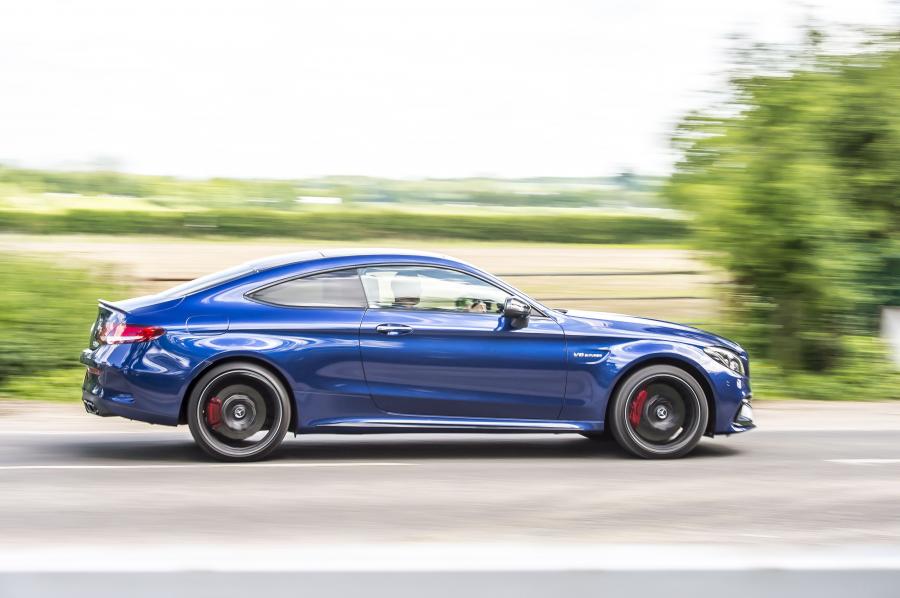  Mercedes-AMG C63 S Coupe 2016 года  (UK) (фото 4 из 30)